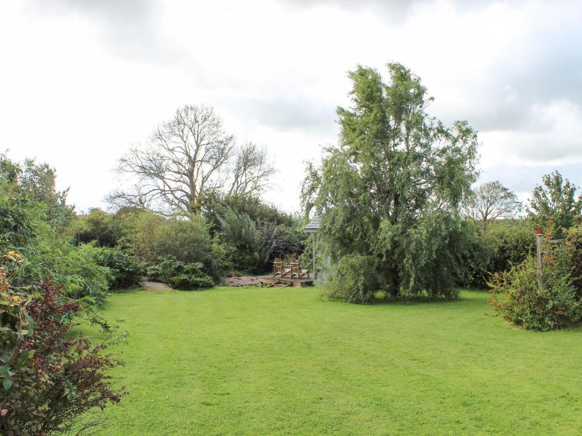 Llain Mai Apartamento Llangefni Exterior foto
