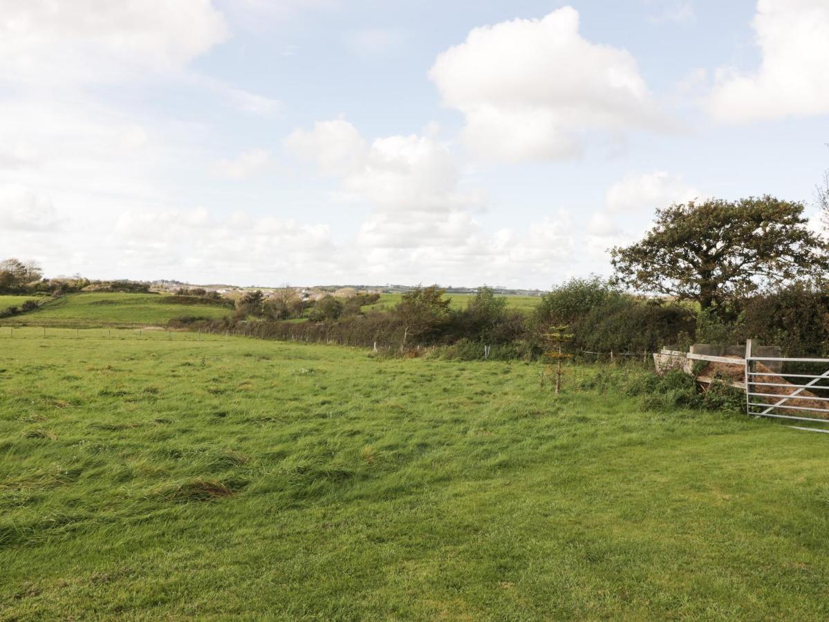 Llain Mai Apartamento Llangefni Exterior foto