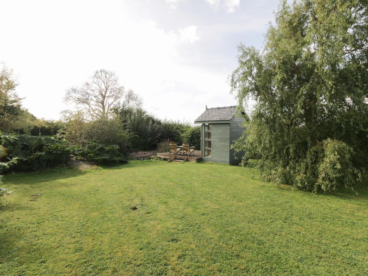 Llain Mai Apartamento Llangefni Exterior foto