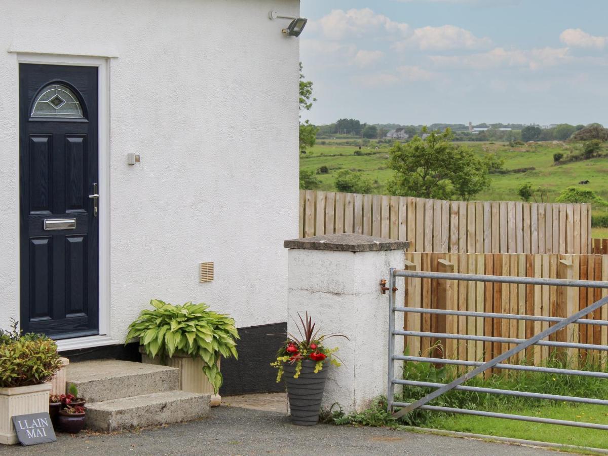 Llain Mai Apartamento Llangefni Exterior foto