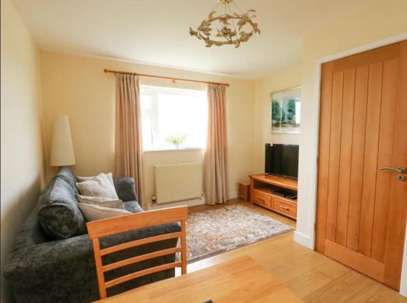 Llain Mai Apartamento Llangefni Exterior foto